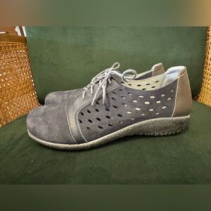 Naot Women's Lalo navy blue & grey leather perforated sneakers size 37